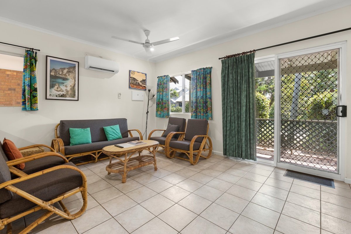 Cable Beachside Villas – 3 Bedroom Standard gallery image 2