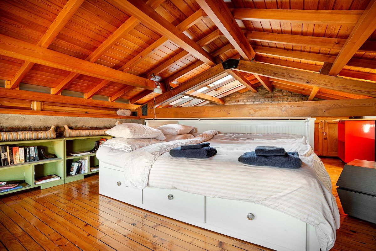 Penthouse Loft Big Terrace Seaview Home | 2BR +AC gallery image 5