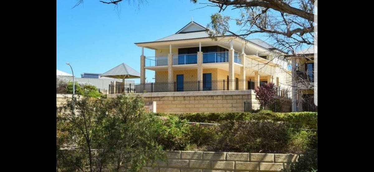 Binningup – Ultimate getaway gallery image 2