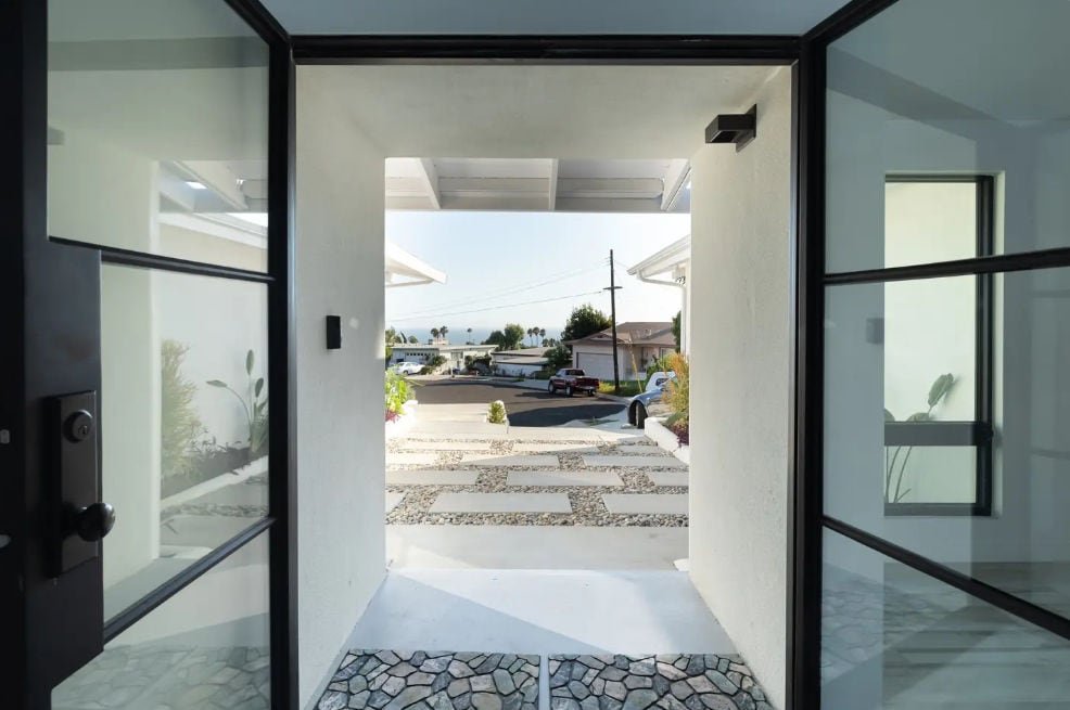 The Peninsula Beach House gallery image 4