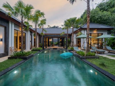 Villa Manala 4BR w/Jungle Escape & Infinity Pool