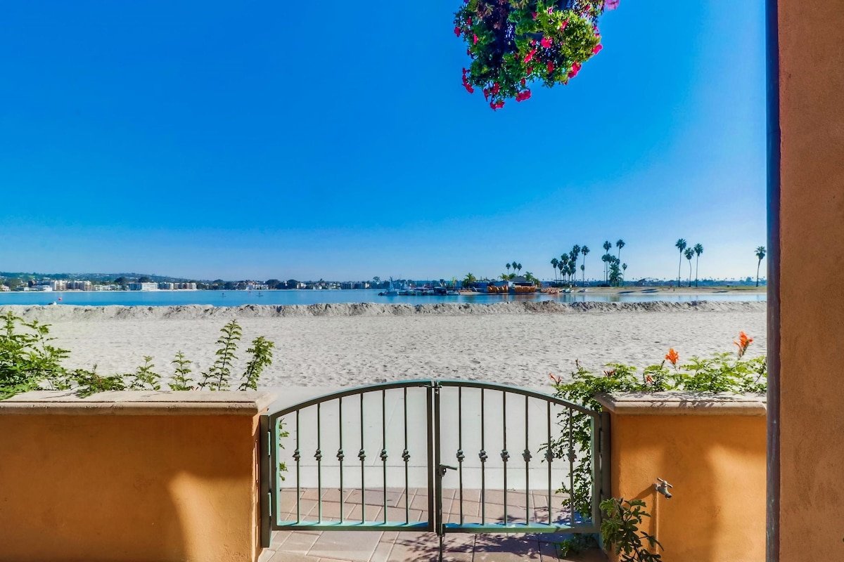 Bayside Bliss | 2BR Coastal Retreat w/ Water Views gallery image 3