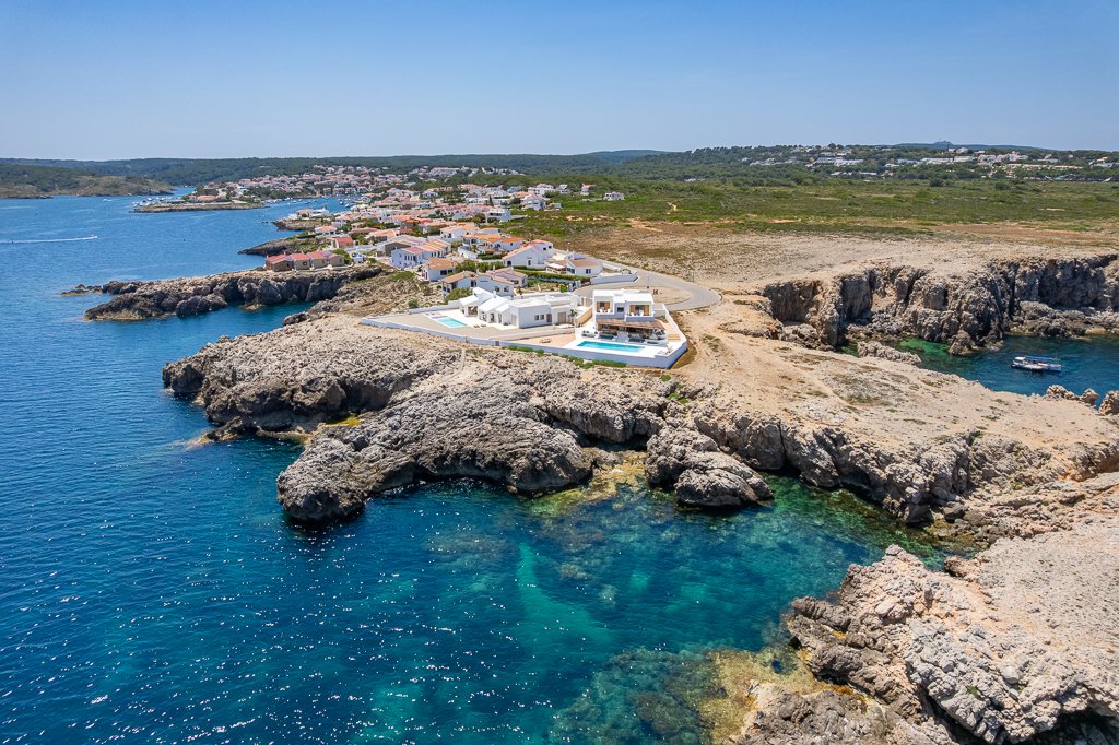 Villa delante del mar, Macaret