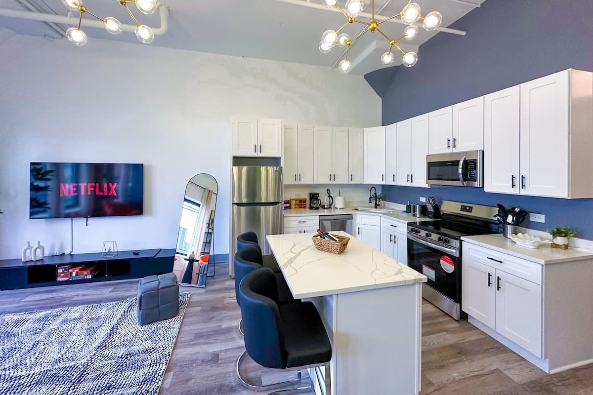 Spacious 6BR Suite Near McCormick & Soldier Field gallery image 5