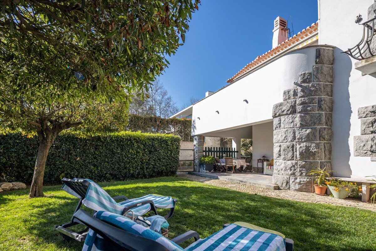 ★Sao Pedro Vila★Ideal for Families★2min Walk Beach gallery image 3