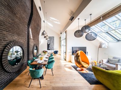 5BR+2Bath Old Town Industrial Penthouse, A/C