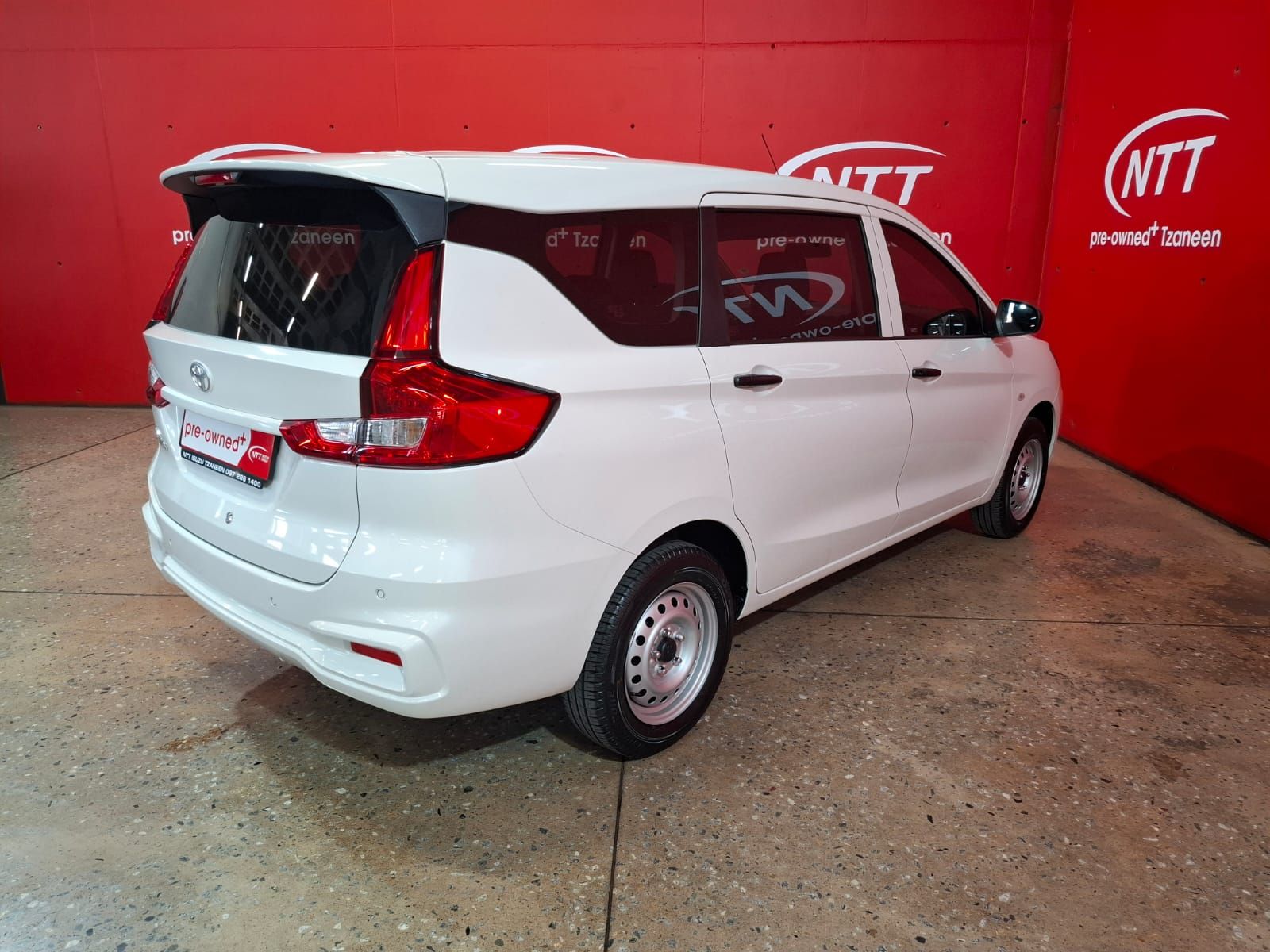 Used car gallery