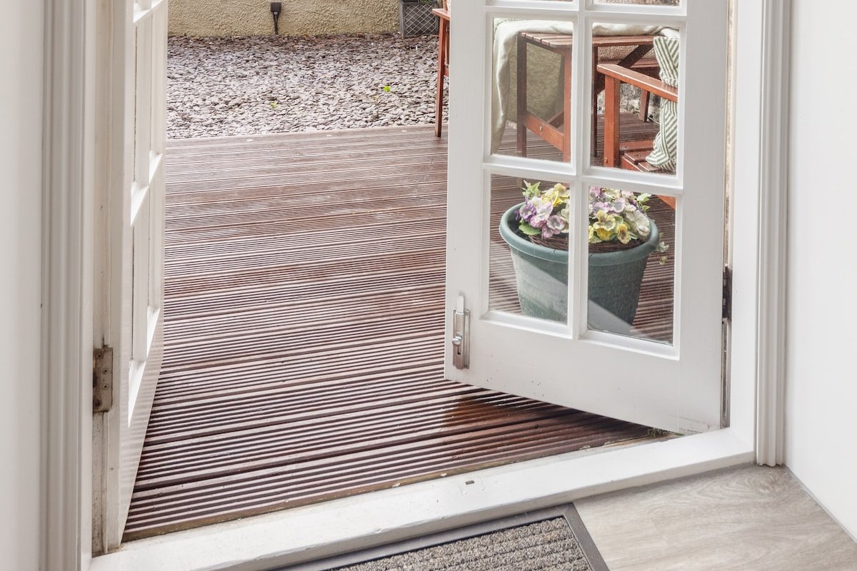 York Place City Centre 3 bedroom Duplex Apartment gallery image 5