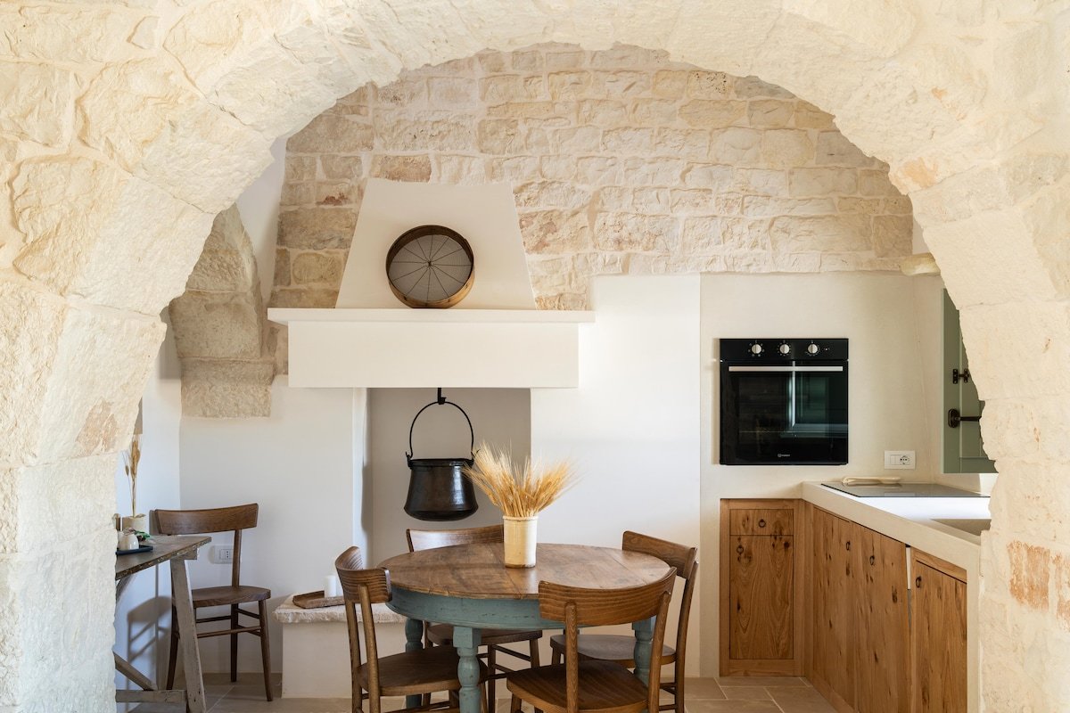 Trullo Jalè – Boutique Apartment “Scirocco” gallery image 4