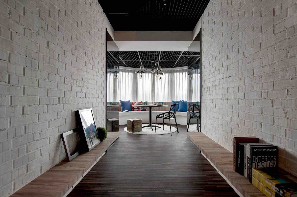 Deluxe TPE city view 3 beds room w/24hr reception gallery image 4