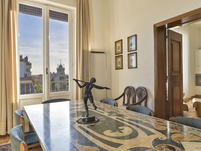 La Magnifica– A Vogue-featured exclusive penthouse