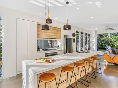 Sunrise SEA-esta, Walk to beach & local cafe