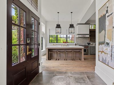 Landmark Home 1 Blk from Lk MI w/Game Rm + EV Chgr