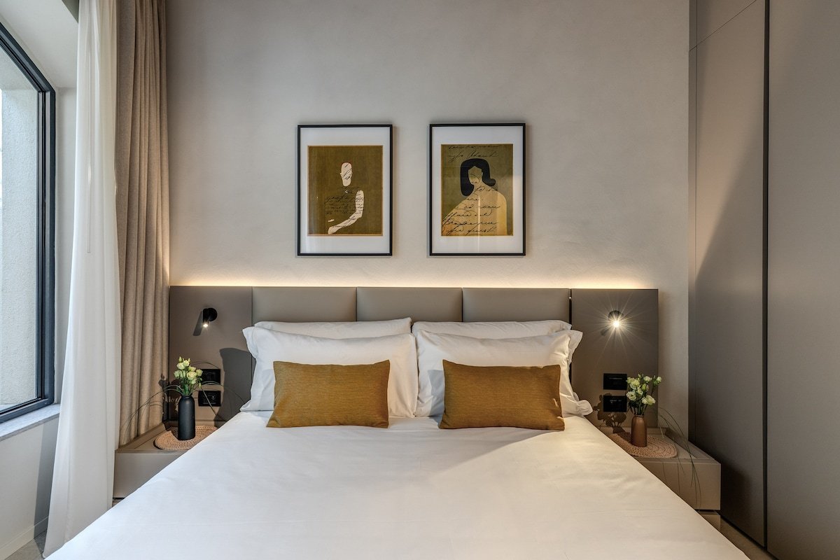 Seety Porta Romana Statue – 1.002 gallery image 3