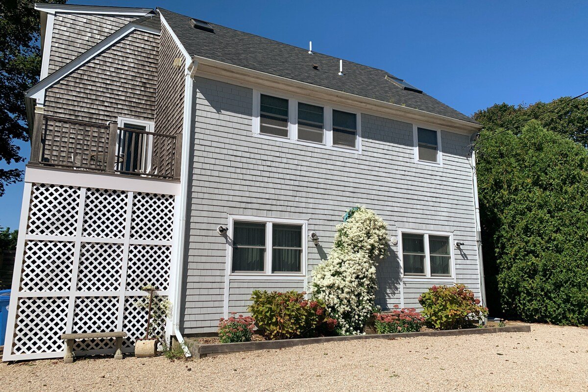 Open Concept Beach House gallery image 4