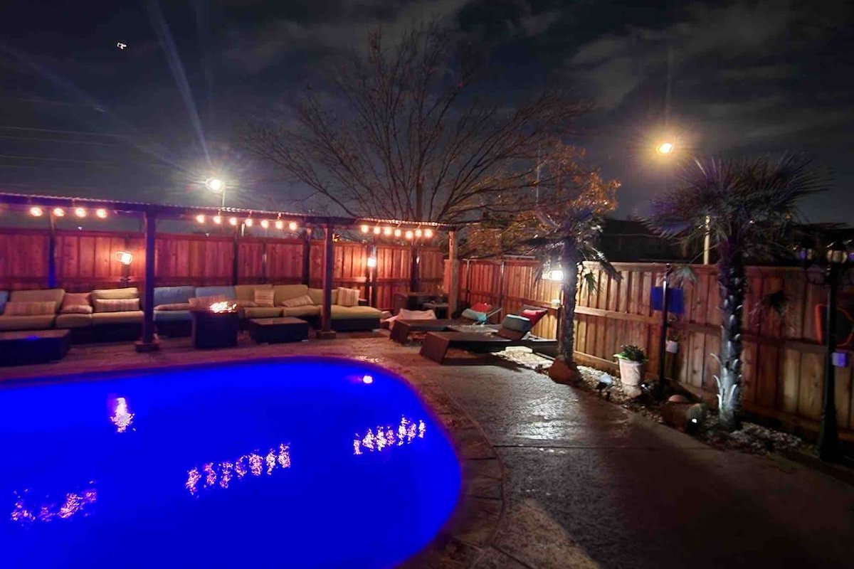 Feeling cozy home away from home holiday getaway! gallery image 2