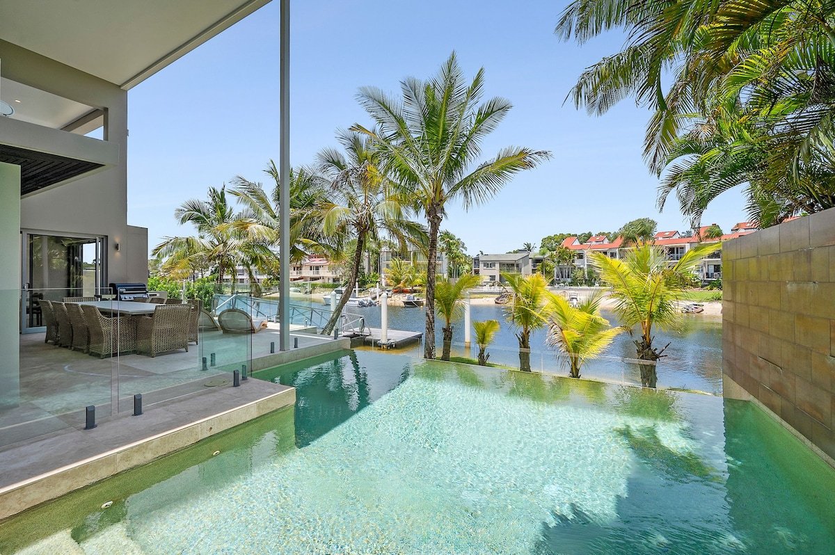 The Noosa Home – pool, jetty, water frontage gallery image 3