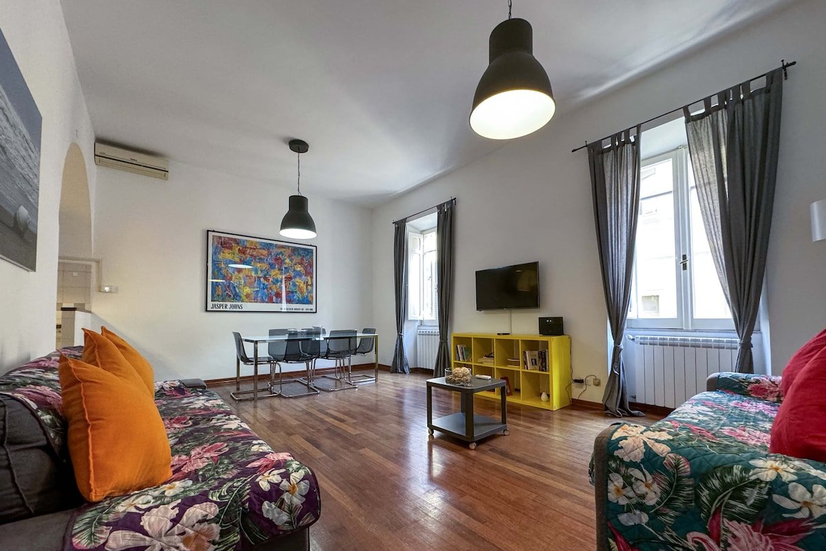 San Pietro Modern Suite gallery image 2