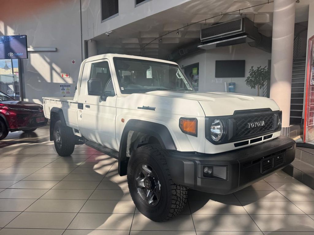 TOYOTA LAND CRUISER 79 2.8 GD-6 P U S C A T for Sale in South Africa