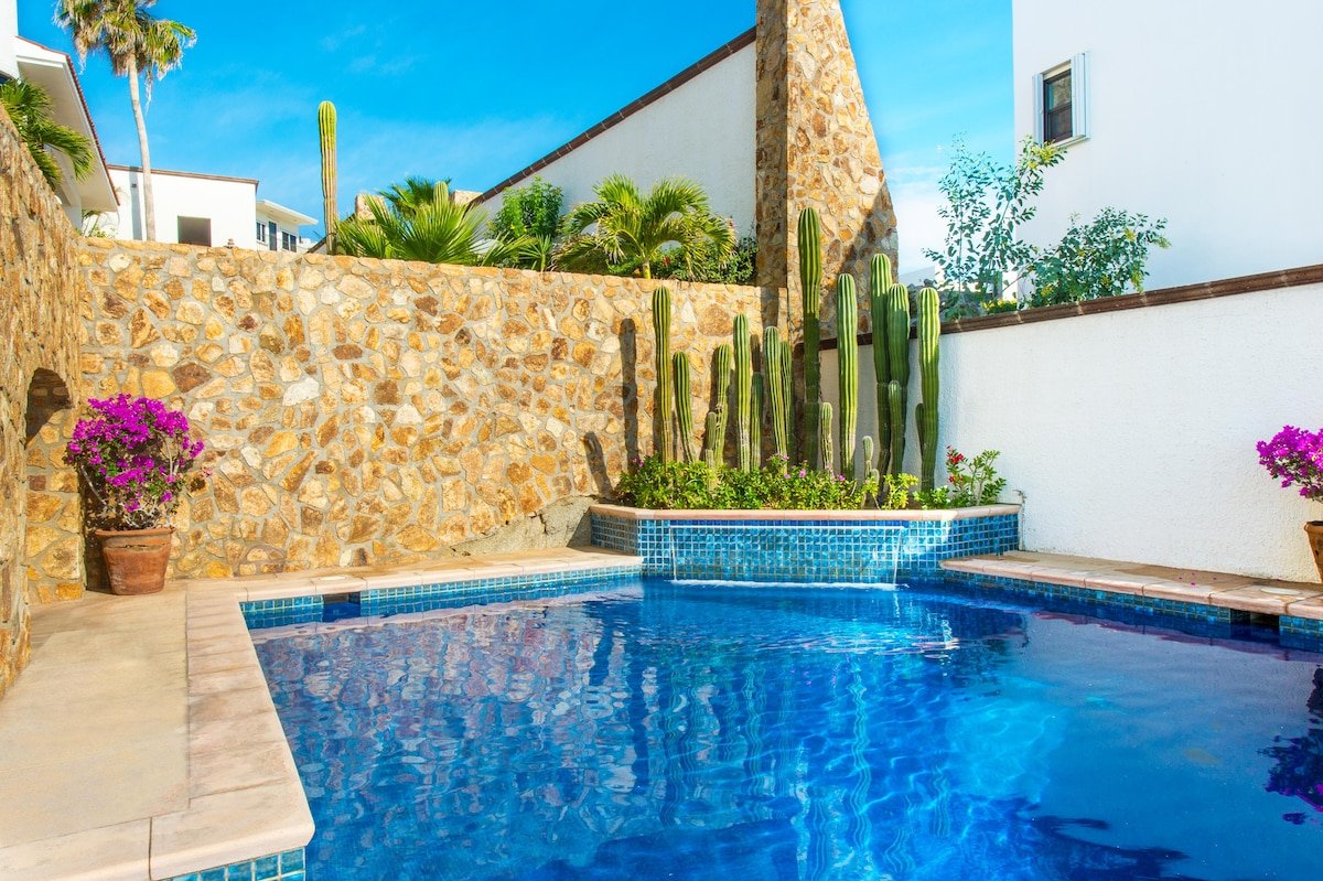 Close to Downtown – Villa Grande by Cabo Villas gallery image 3