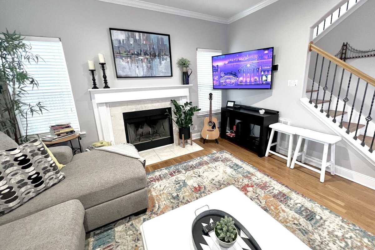 Nashville’s #1 View • Minutes to Broadway gallery image 4