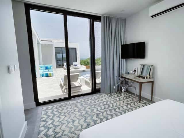 Skyline Villas – Villa Luna with Private Pool gallery image 3