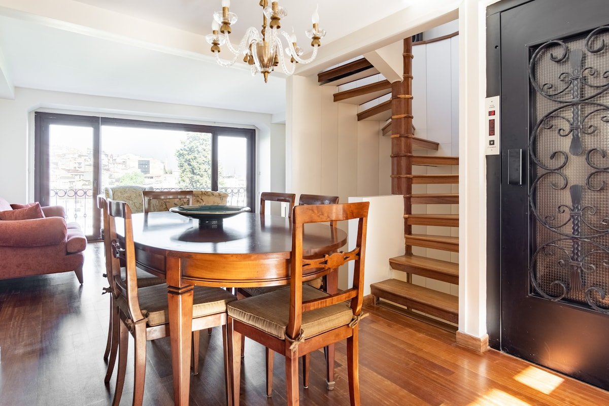 Venedik Sarayına Komşu asansörlü Deniz manzaralı. gallery image 5