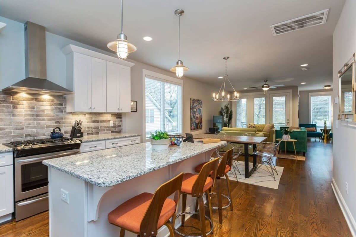 Spacious Home by Geodis Park | 2.3 Mi to Broadway! gallery image 3