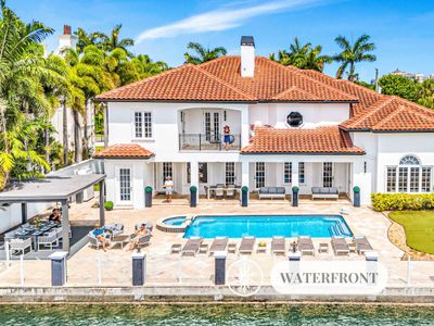 Waterfront Luxury Villa | Heated Pool | Coral Key