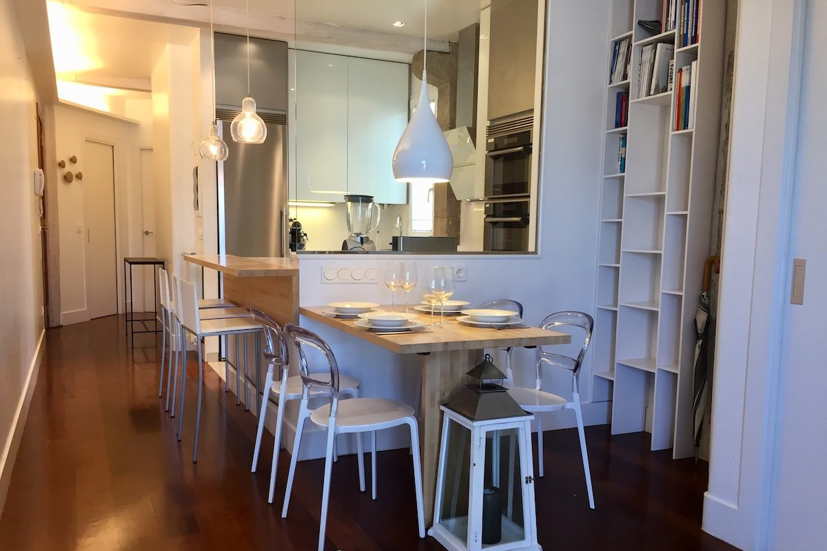 Decor, lujoso apartamento con vistas al rio gallery image 2