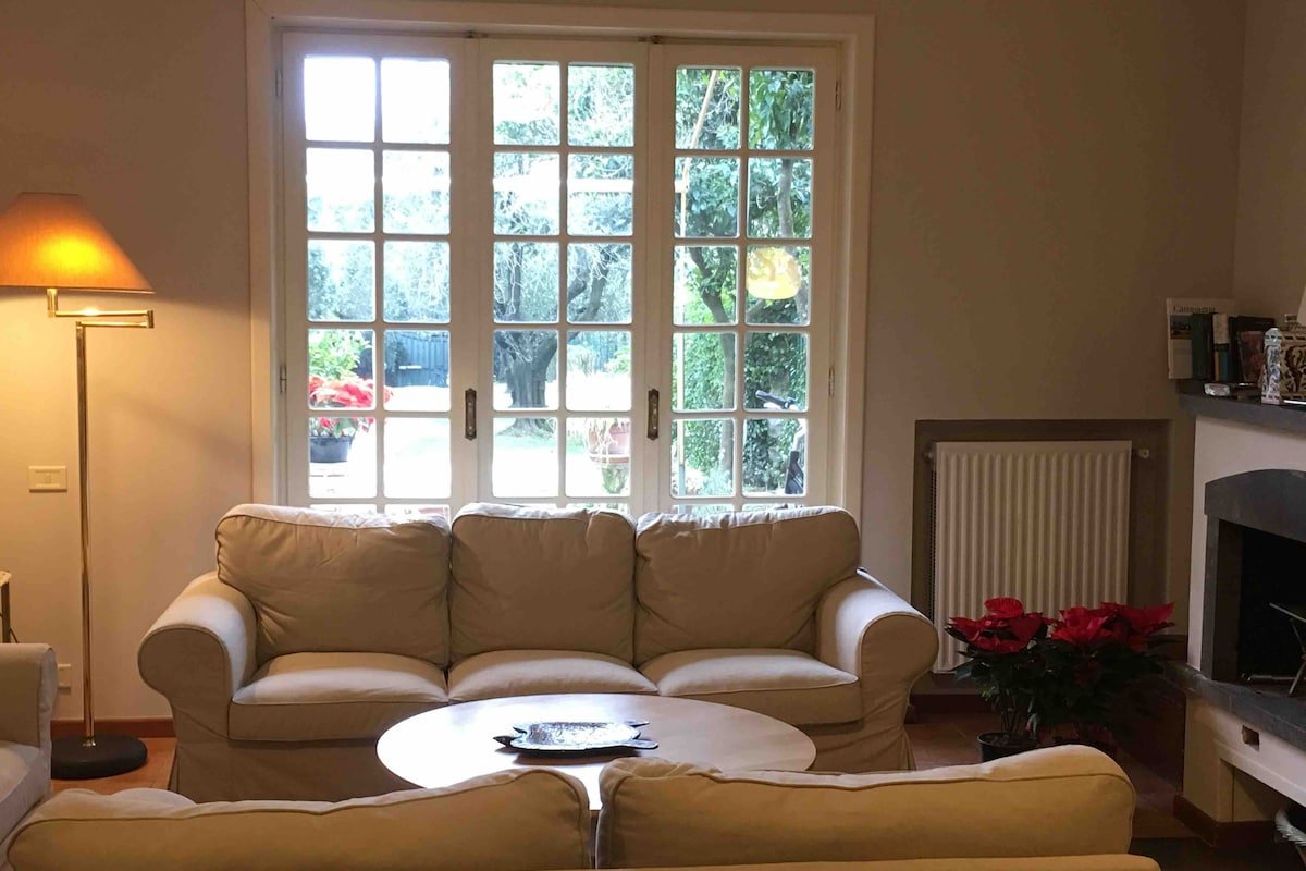 ROME Villa for Families-Group gallery image 5