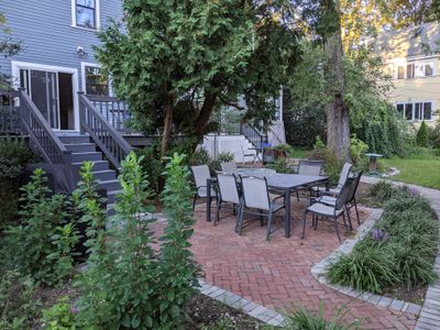 15 Min. to Historic Sights and World Cup Transport