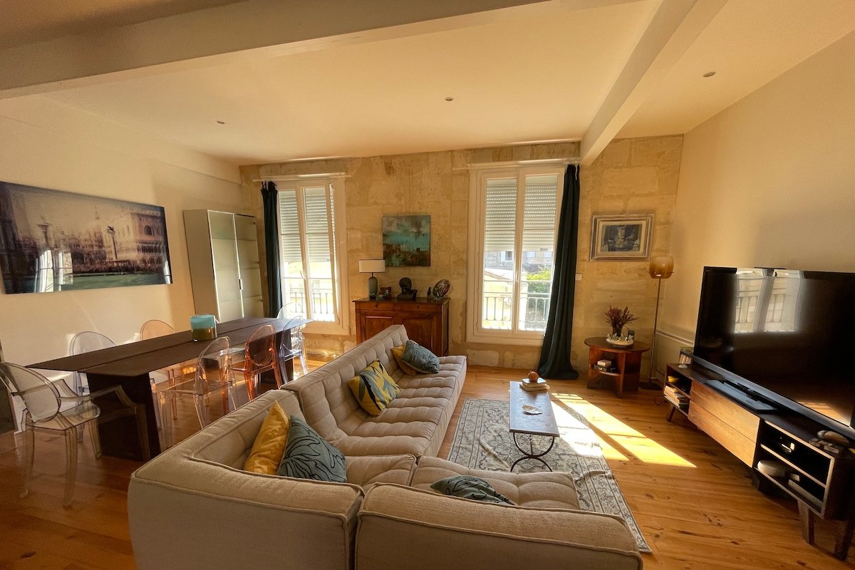 Appartement élégant proche Jardin Public gallery image 2