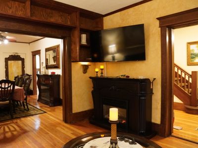 Bright and Spacious, Perfect Location