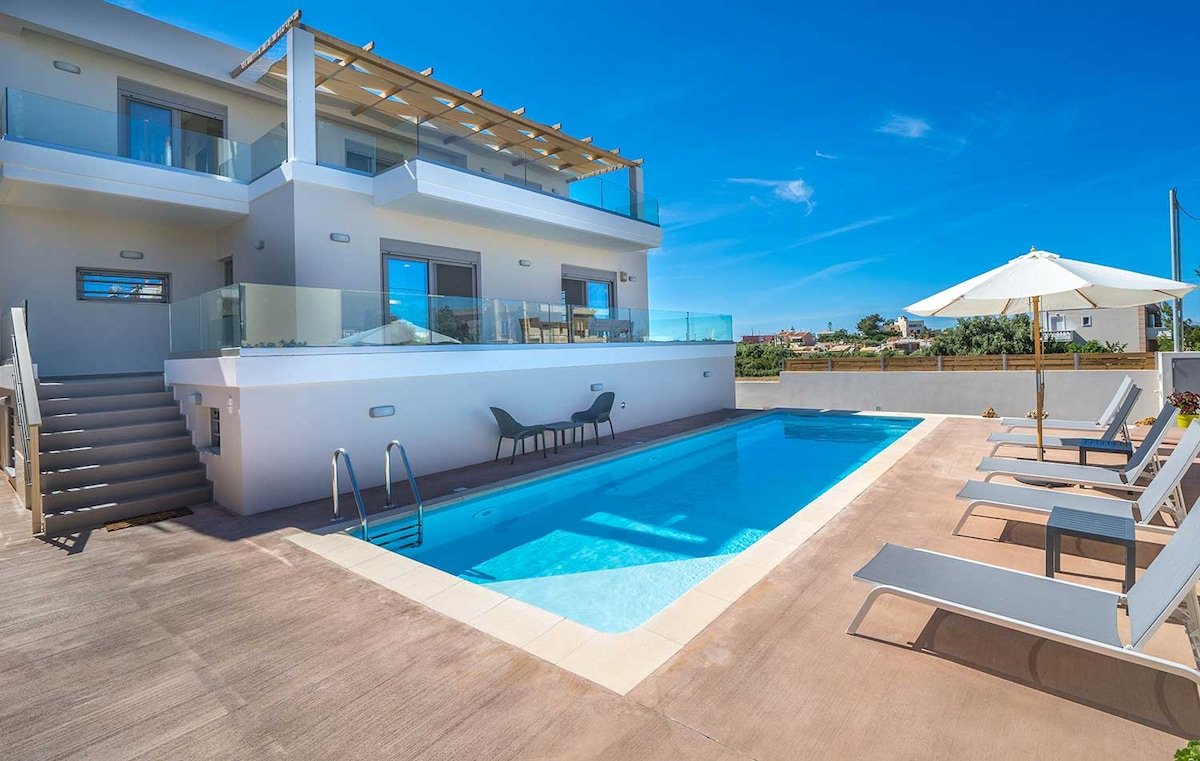 450m to Beach and Near Chania City / Private Pool gallery image 4