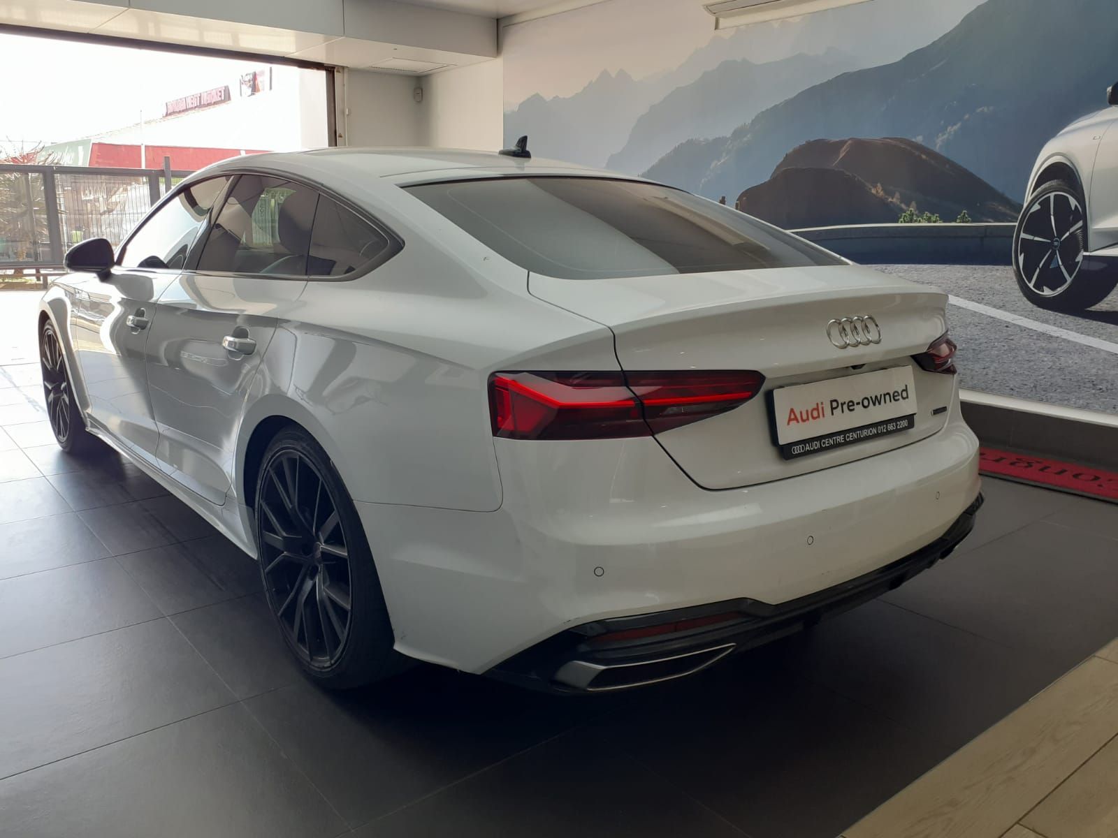 Used car gallery