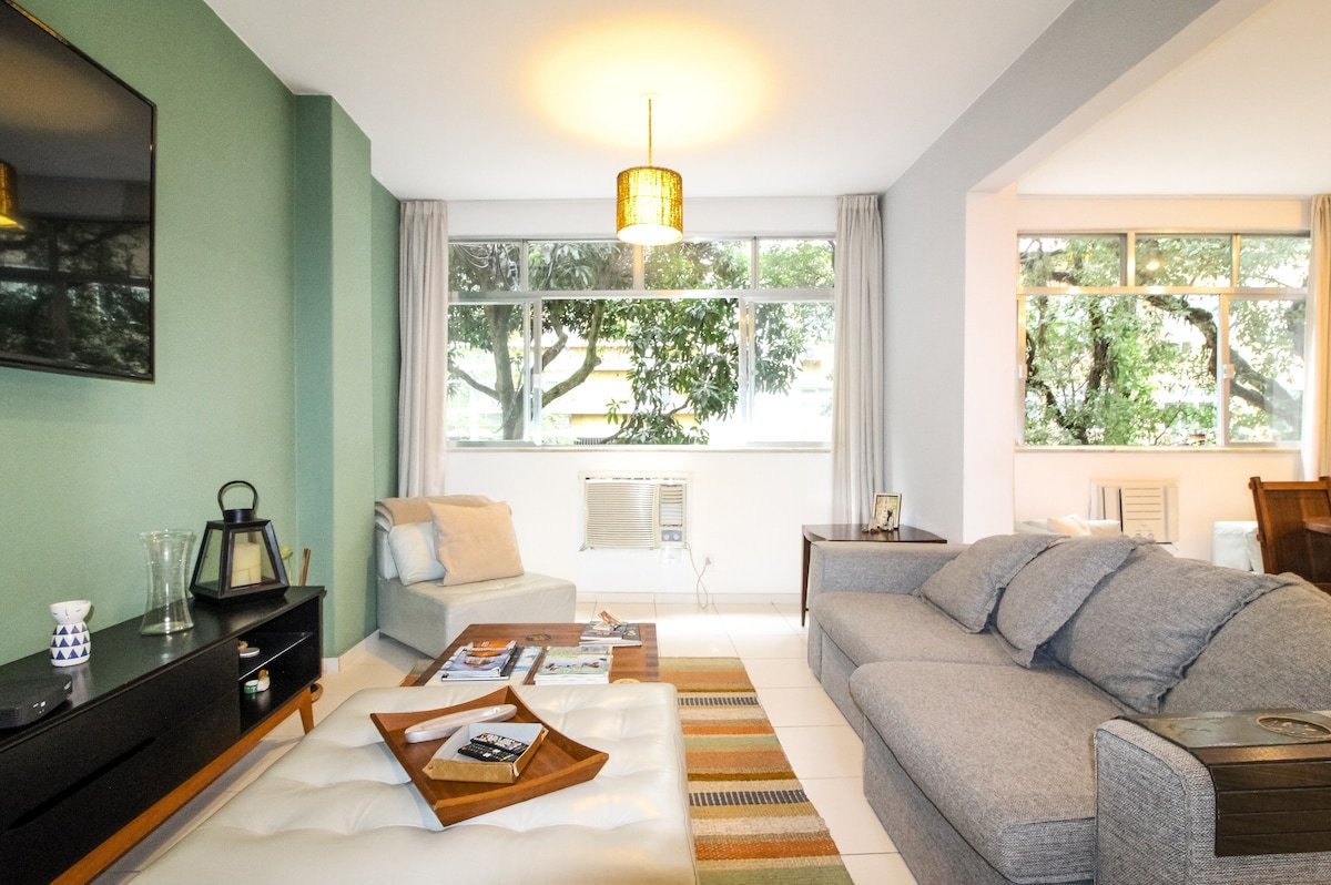 Amplo Apê no Coração do Leblon gallery image 3