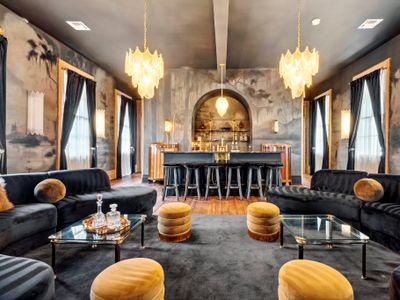 Opulent Art Deco Villa w Pool & Hot Tub 5bd|6.5ba