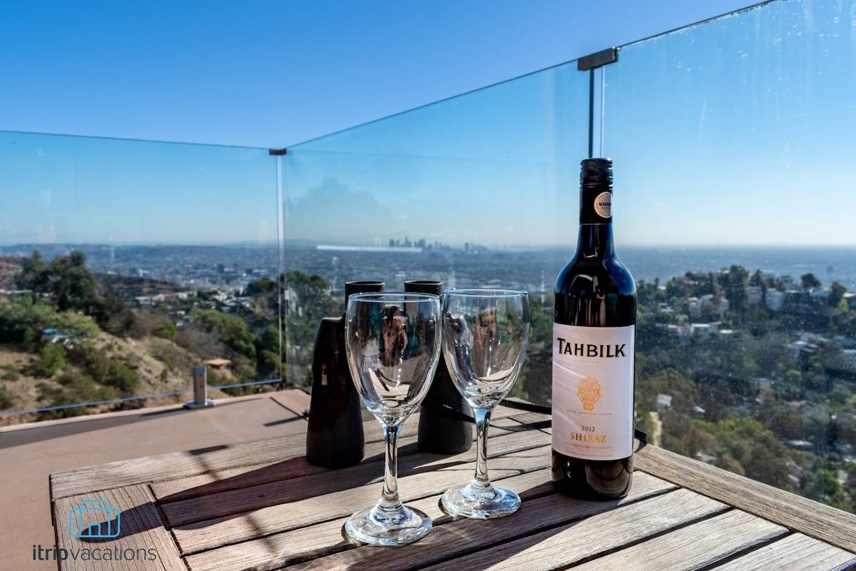 LA LA Final Promo of the Year! gallery image 5