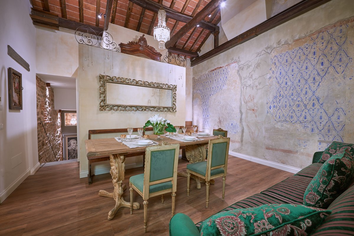 Firenze Rentals Deluxe Apartment Cimatori