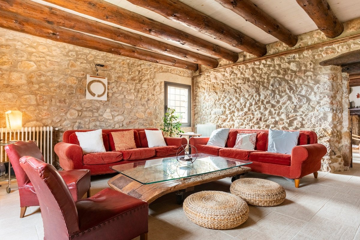 Masía preciosa para 20 personas gallery image 4