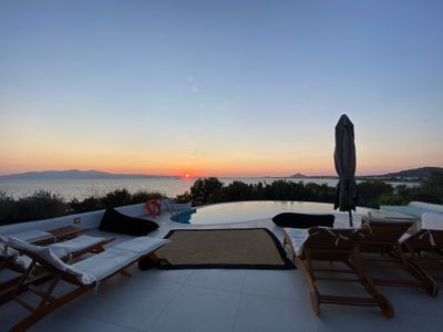 Villa ‘Blue’ a unique escape from reality 10 pax