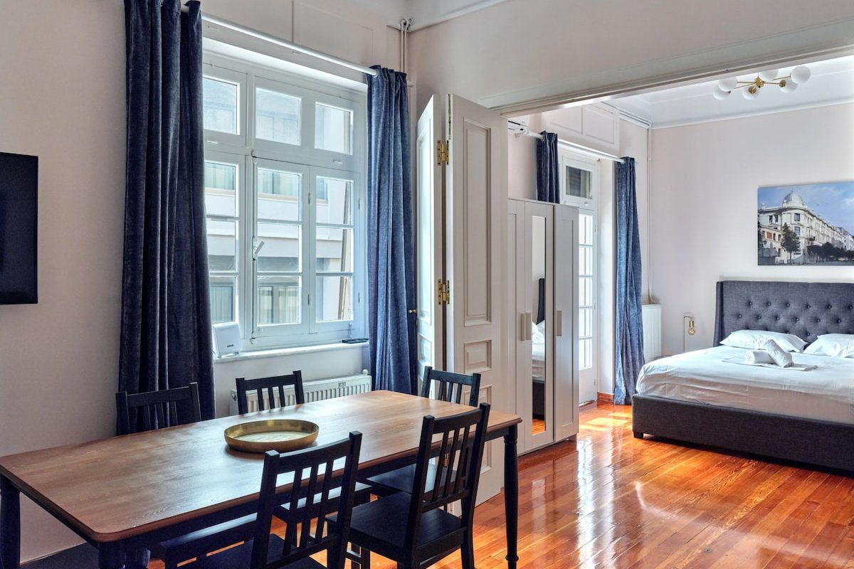 Elegant apartment in Syntagma square gallery image 5
