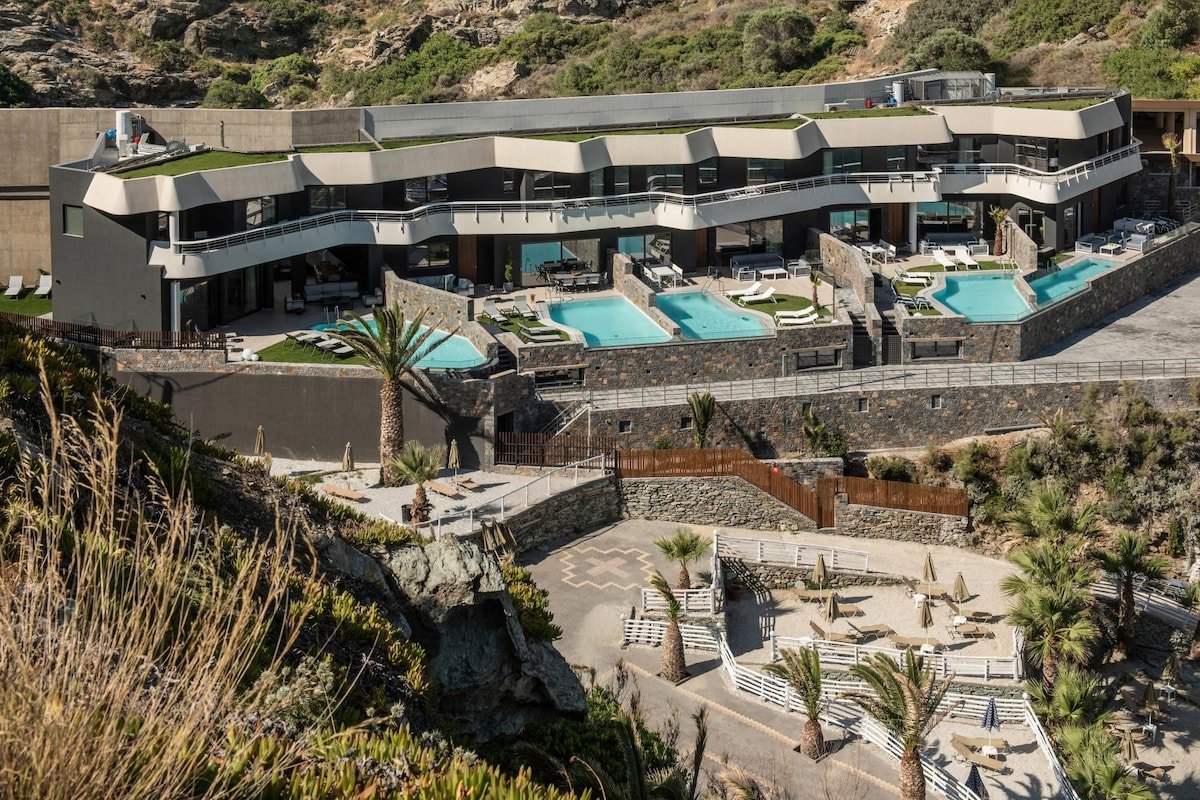 Made By The Sea Villa 5 gallery image 3