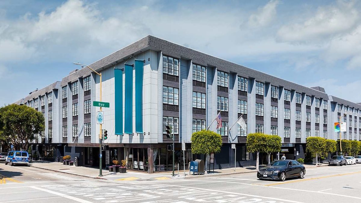 Marriott Vacation Club SF | 2BR/2BA Suite gallery image 2