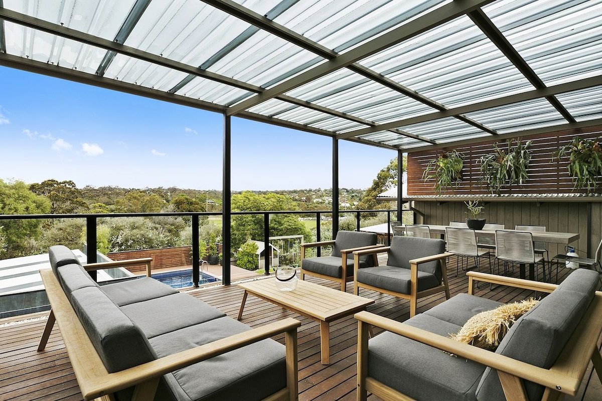 Miss Maude Mt Martha with pool and spa gallery image 3