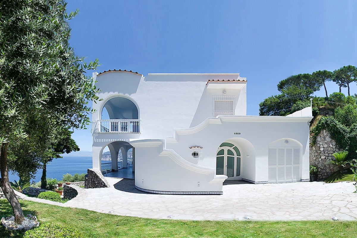 Villa Di Nola – Luxury Home – lux gallery image 5