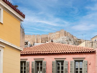 En Plaka – Athens Elegant Estate