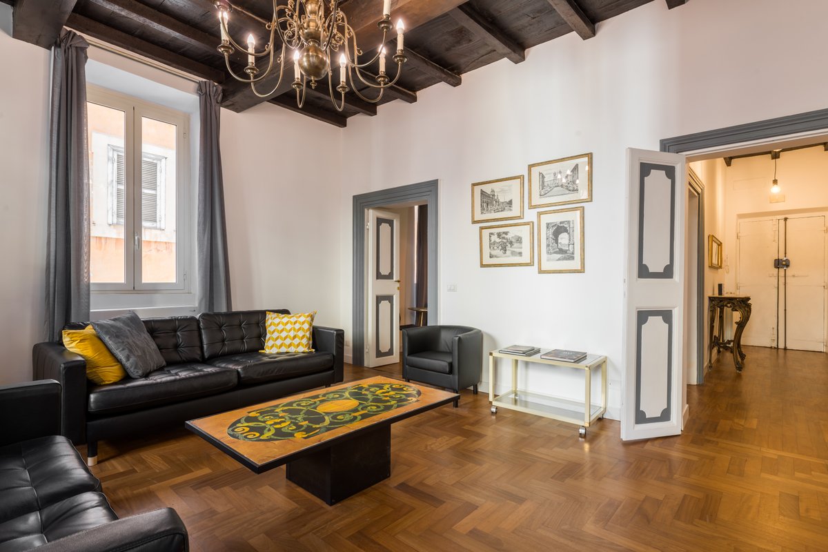 Croce Palace unit 4 – 3 Bedrooms / P.zza di Spagna