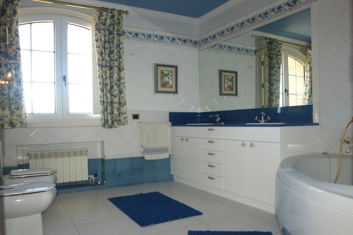 LASAILEKUCASA PARTICUlAR- habitaciones. gallery image 5